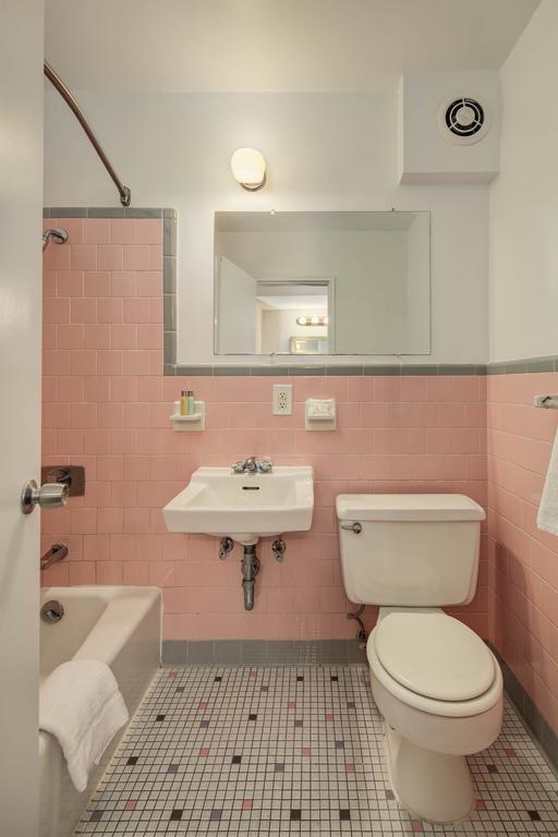 Americana Hotel Arlington Bagian luar foto