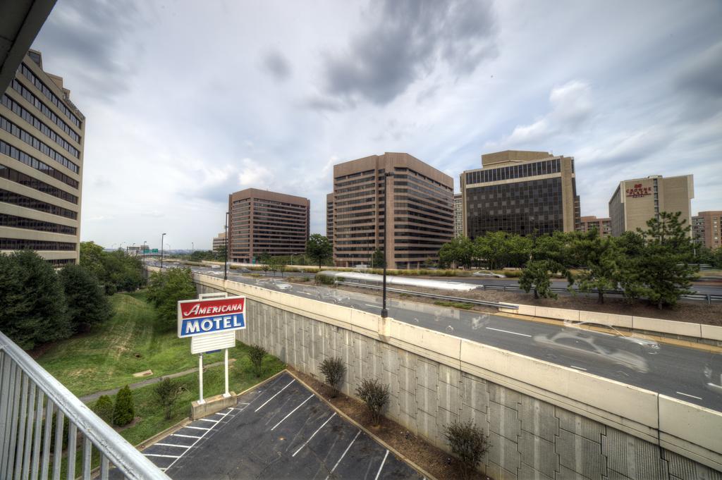 Americana Hotel Arlington Bagian luar foto