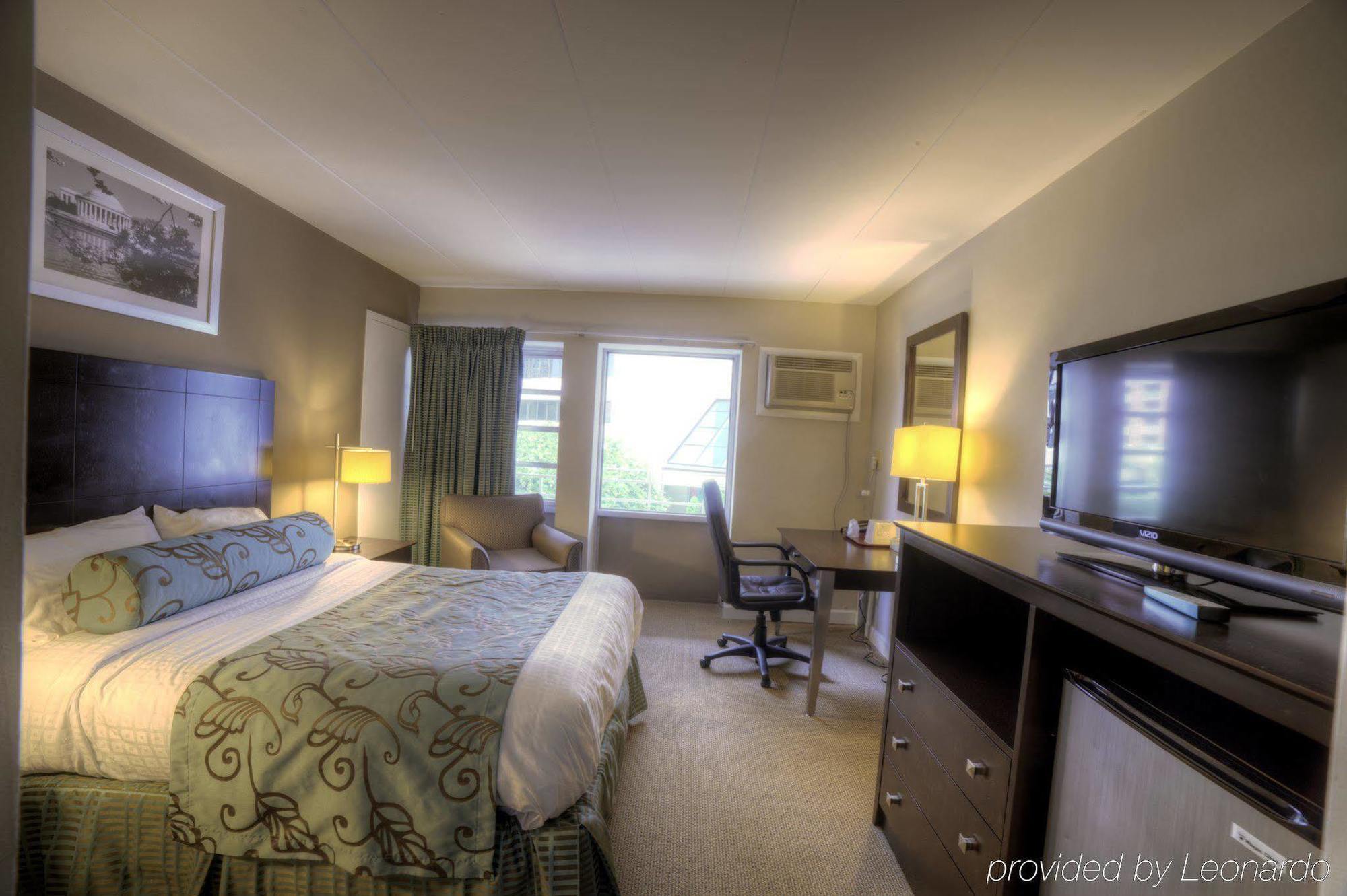 Americana Hotel Arlington Bagian luar foto