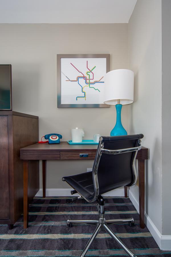 Americana Hotel Arlington Bagian luar foto